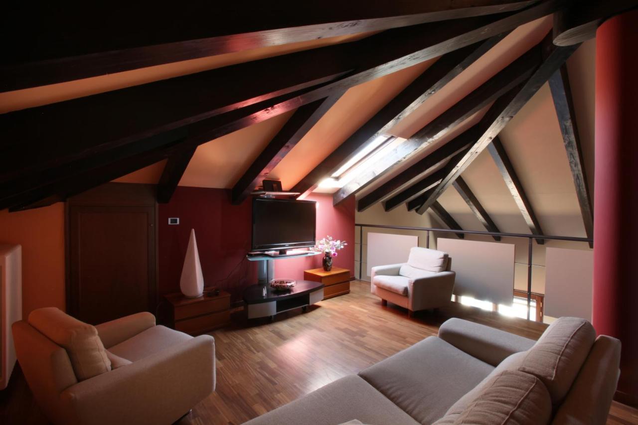 Bed and Breakfast Bed & Brekfast Da Kate Dreams And Colors Foglizzo Exterior foto
